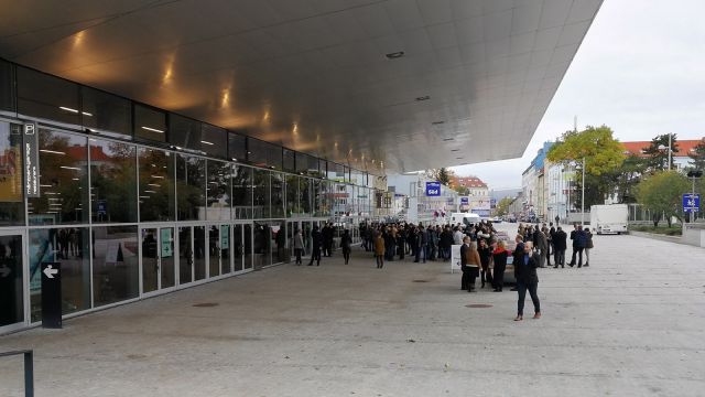 Event-Location: Vienna Stadthalle / Entry Area of Wiener Stadthalle © echonet.at / rv